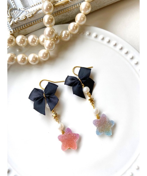 tone(トーン)の「【MUURABBTI】魔女のお菓子ピアス(MA)(ピアス(両耳用)・レディース・パープル系その他/ピンク系その他・FREE)」の1枚目の写真