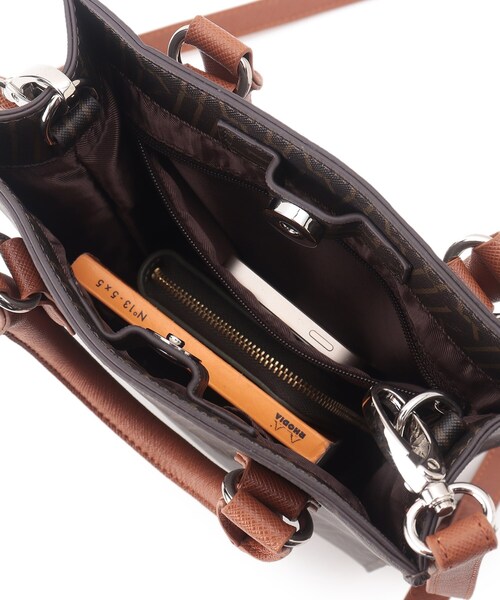 tk.TAKEO KIKUCHI（ティーケータケオキクチ）の「◆ハンドルスクエアショルダーバッグ（ショルダーバッグ・メンズ・ブラック系1/ブラック系3/ブラウン系その他6/ブラック系4・00）」の13枚目の写真