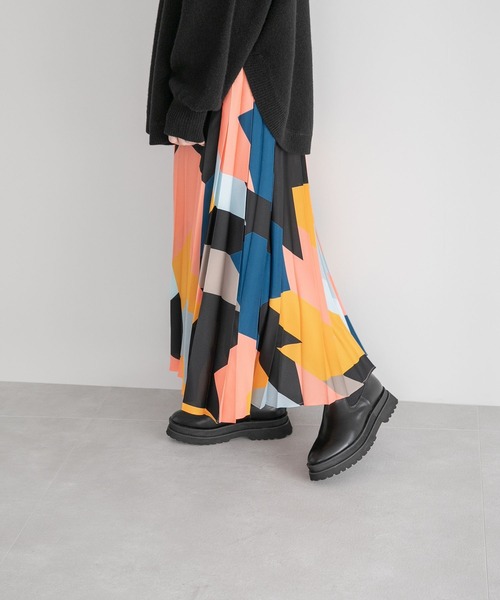 yuw（ユウ）の「プリントプリーツスカート　164291（スカート・レディース・ブラック系その他/ブラウン系その他/ブルー系その他/パープル系その他・FREE）」の13枚目の写真