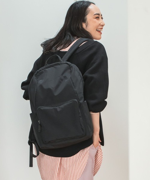 studio CLIP(スタディオクリップ)の「10ポケット撥水リュック(バックパック/リュック・レディース・ブラック/ベージュ/グレー/チャコール・FREE)」の2枚目の写真