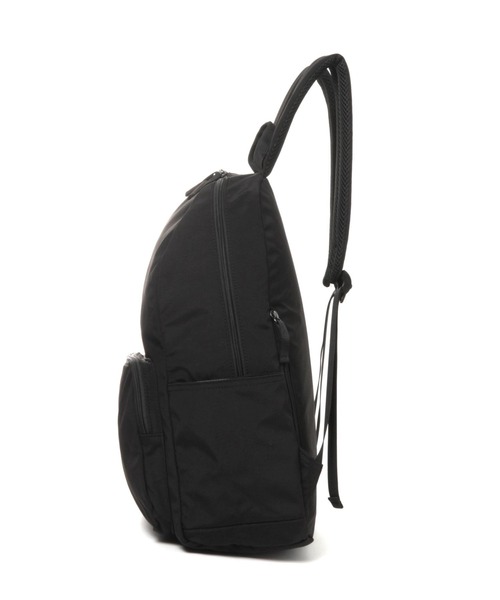 studio CLIP(スタディオクリップ)の「10ポケット撥水リュック(バックパック/リュック・レディース・ブラック/ベージュ/グレー/チャコール・FREE)」の6枚目の写真