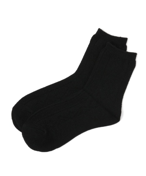 LAKOLE（ラコレ）の「ケーブル柄クルーソックス / 150894（ソックス/靴下・レディース・ブラック/ベージュ/オフホワイト/ライトオリーブ/マスタード・FREE）」の3枚目の写真