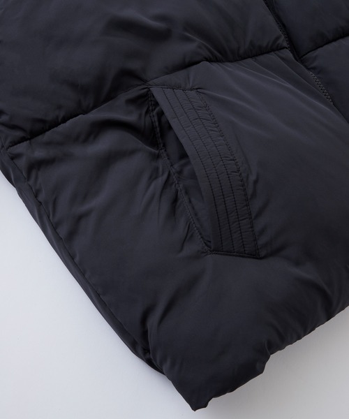 Anchor Smith（アンカー スミス）の「ビッグシルエットハイネック中綿ダウンジャケット（ダウンジャケット/コート・メンズ・ネイビー/ブラック・FREE）」の9枚目の写真
