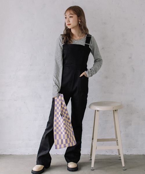 Flugge(フラッジー)の「slim fit denim allinone/スリムフィットデニムオールインワン(サロペット/オーバーオール・レディース・インディゴブルー/ブラック・SMALL/MEDIUM)」の22枚目の写真