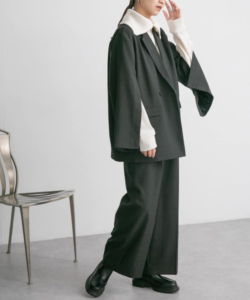 KBF（ケイビーエフ）の「タックWIDEストレートパンツ（その他パンツ・レディース・チャコールグレー/ブラウン系その他・ONE）」の12枚目の写真