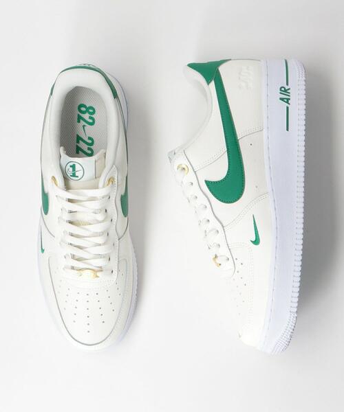 NIKE（ナイキ）の「【WEB限定】＜NIKE＞AIR FORCE 1 '07 LV8 40周年 スニーカー（スニーカー・メンズ・ホワイト/オフホワイト・27cm/27.5cm/26.5cm/28cm/26cm）」の2枚目の写真