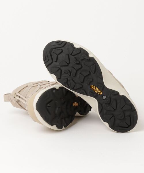 KEEN(キーン)の「UNEEK SNK CHUKKA II WP / ユニーク スニーク チャッカ ツー ウォータープルーフ(ブーツ・レディース・ベージュ・23cm/23.5cm/24cm/24.5cm/25cm/25.5cm/22.5cm)」の3枚目の写真