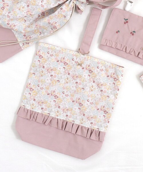 apres les cours（アプレレクール）の「3柄 シューズバッグ（トートバッグ・キッズ・ピンク/ラベンダー/ベージュ・FREE）」の3枚目の写真