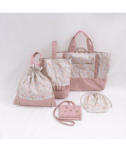 apres les cours（アプレレクール）の「3柄 シューズバッグ（トートバッグ・キッズ・ピンク/ラベンダー/ベージュ・FREE）」の4枚目の写真