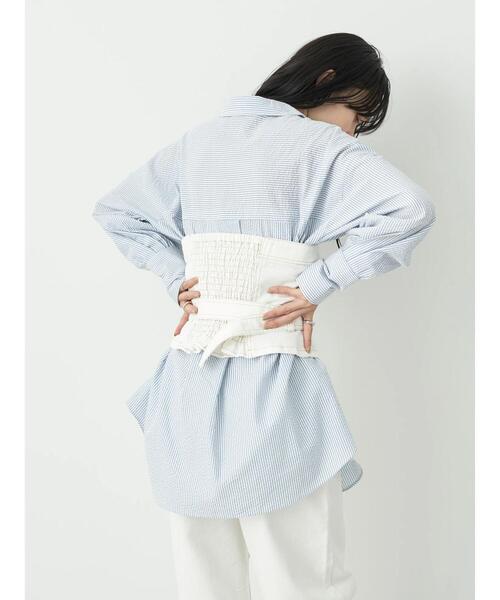 earth music&ecology（アースミュージックアンドエコロジー）の「コットンツイルベルト付ビスチェ（チューブトップ・レディース・オフホワイト/ベージュ・FREE）」の5枚目の写真