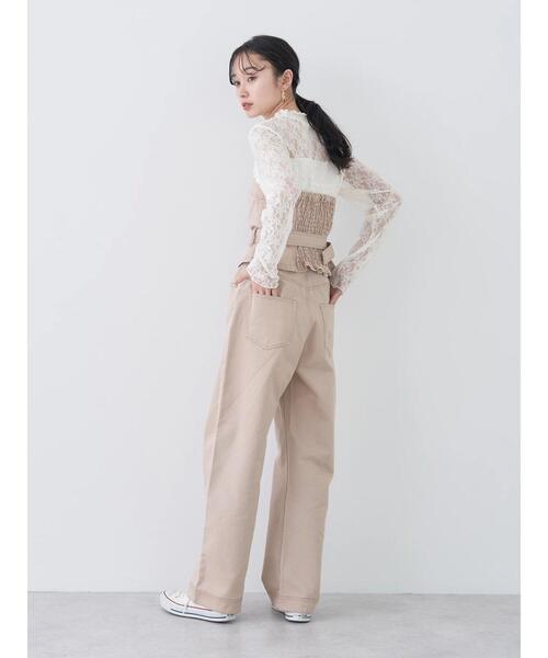 earth music&ecology（アースミュージックアンドエコロジー）の「コットンツイルベルト付ビスチェ（チューブトップ・レディース・オフホワイト/ベージュ・FREE）」の15枚目の写真