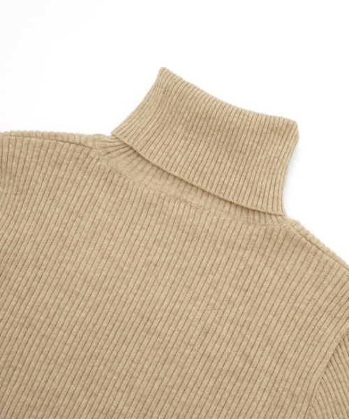 flower（フラワー）の「クラシックタートルニット（ニット/セーター・レディース・ベージュ/アイボリー・FREE）」の19枚目の写真