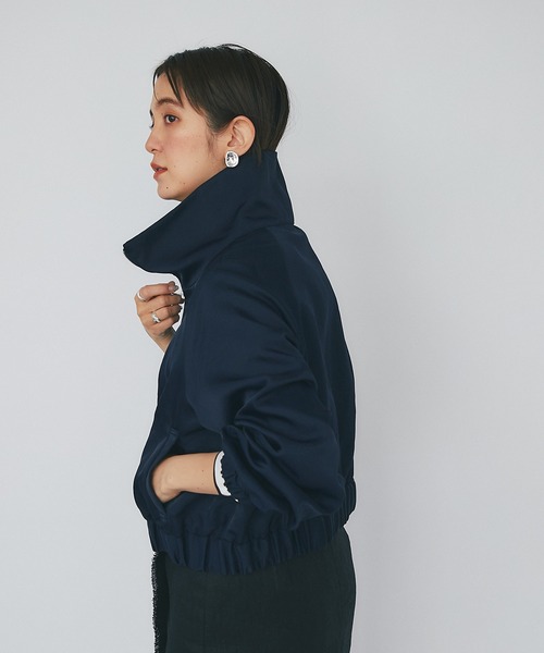 RIVE DROITE（リヴドロワ）の「MONN.:.(モン)/コンパクトブルゾン（ブルゾン・レディース・ブラック/ネイビー・FREE）」の9枚目の写真