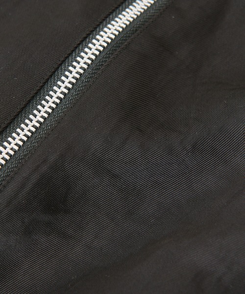 RIVE DROITE（リヴドロワ）の「MONN.:.(モン)/コンパクトブルゾン（ブルゾン・レディース・ブラック/ネイビー・FREE）」の17枚目の写真