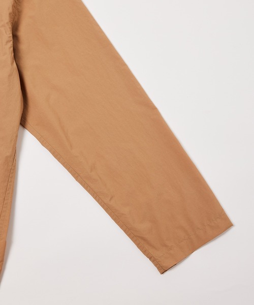 ADAM ET ROPE'(アダムエロペ)の「【小松マテーレ】ナイロン タスラン オーバー シャツ ブルゾン(MA-1・メンズ・スミクロ/ベージュ系その他/ターコイズブルー・L/M)」の11枚目の写真