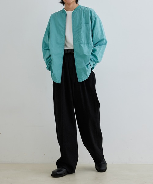 ADAM ET ROPE'(アダムエロペ)の「【小松マテーレ】ナイロン タスラン オーバー シャツ ブルゾン(MA-1・メンズ・スミクロ/ベージュ系その他/ターコイズブルー・L/M)」の21枚目の写真