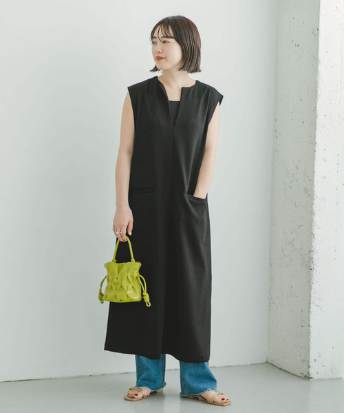 ITEMS URBANRESEARCH(アイテムズ アーバンリサーチ)の「キーネックジャンパースカート(ジャンパースカート・レディース・グレー系その他/ブラック・FREE)」の22枚目の写真