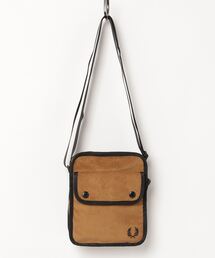 FRED PERRY ショルダーバッグ ブラウン FRED PERRY（フレッドペリー）の「◇FRED PERRY(フレッドペリー