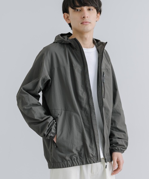 KRIFF MAYER(クリフメイヤー)の「KRIFF MAYER クリフメイヤー オーバーサイズ クリーネス マウンテンパーカー(マウンテンパーカー・メンズ・ネイビー/イエロー/ナチュラル/チャコール/セージグリーン/マルチ・M/L/XL)」の2枚目の写真