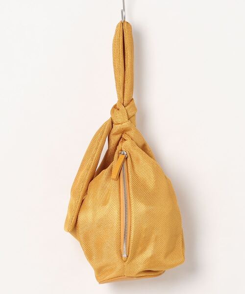 Casselini（キャセリーニ）の「メッシュラップバッグ（ショルダーバッグ・レディース・マスタード/ブラック・ONE SIZE）」の11枚目の写真