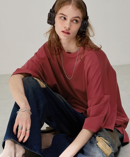 EMMA CLOTHES（エマクローズ）の「スムースダンボール オーバーサイズ サイドスリット ドルマンS/Sカットソー EMMA CLOTHES（Tシャツ/カットソー・メンズ・グリーン/ブルー/アッシュブラウン/イエロー/ブラック/ホワイト/グレイッシュブルー/ダークグレー/レッド/レッド系・M/L）」の10枚目の写真