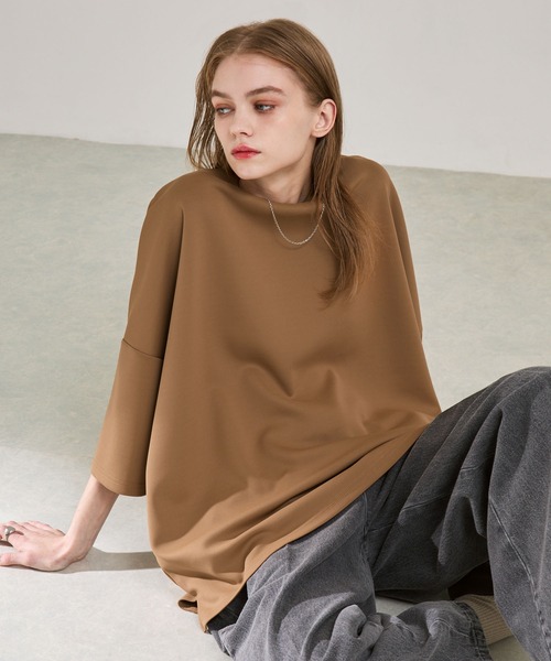 EMMA CLOTHES(エマクローズ)の「スムースダンボール オーバーサイズ サイドスリット ドルマンS/Sカットソー EMMA CLOTHES(Tシャツ/カットソー・メンズ・グリーン/ブルー/アッシュブラウン/イエロー/ブラック/ホワイト/グレイッシュブルー/ダークグレー/レッド/レッド系/キャメル・M/L)」の16枚目の写真