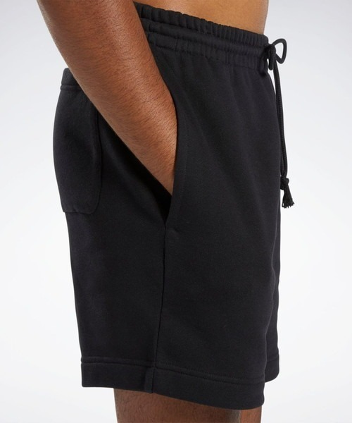 Reebok(リーボック)の「ショーツ / CL WDE FL SHORTS(その他パンツ・メンズ・ブラック・LARGE/MEDIUM/SMALL/XX-LARGE/XXX-LARGE/X-LARGE)」の4枚目の写真