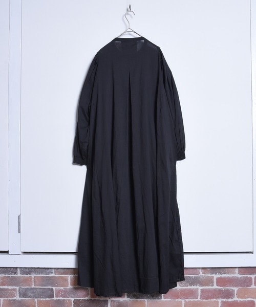 folka（フォルカ）の「1- ボリューム袖  ロング シャツワンピース コットン 長袖【folka】（ワンピース・レディース・ライトグレー/ブラック・FREE）」の4枚目の写真