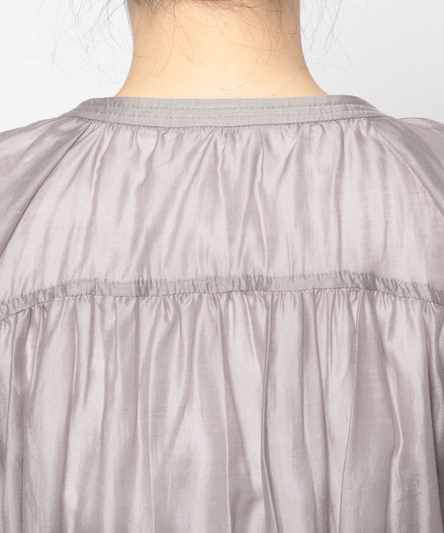 Andemiu（アンデミュウ）の「シアーブルゾン198907（ブルゾン・レディース・グレー/ベージュ/ネイビー・FREE）」の17枚目の写真