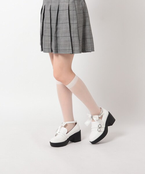 cs T&P(シーエスティーアンドピー)の「リボン付きアンクルストラップ厚底シューズ(パンプス・レディース・ブラック系1/ピンク系6/ホワイト系2・S/M/L/LL)」の22枚目の写真