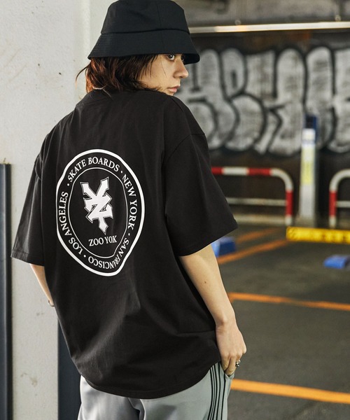 zooyork ズーヨーク　tシャツ 人気の黒tシャツ フェード　古着 zooyork ズーヨーク tシャツ 人気の黒tシャツ フェード 古着