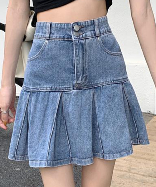 DAY CLOSET（デイ クローゼット）の「レディース デニムミニプリーツスカート[大きいサイズあり]（デニムスカート・レディース・ブルー・S/M/L/XL）」の4枚目の写真