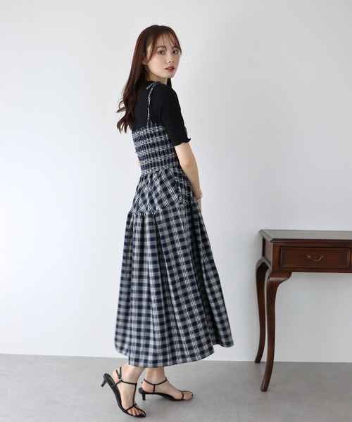 BLUEEAST（ブルーイースト）の「ポインテッドTストラップサンダル（サンダル・レディース・ホワイト/ブラック・MEDIUM/LARGE）」の21枚目の写真