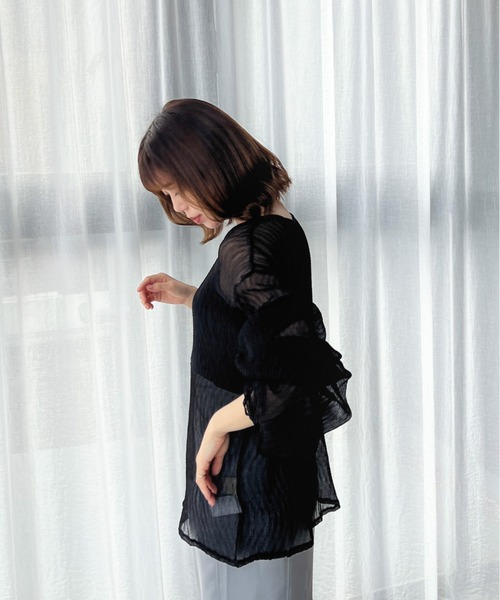 Olu.(オルドット)の「シアープリーツ袖ブラウス(シャツ/ブラウス・レディース・ブラック/ホワイト/グリーン/パープル・FREE)」の13枚目の写真