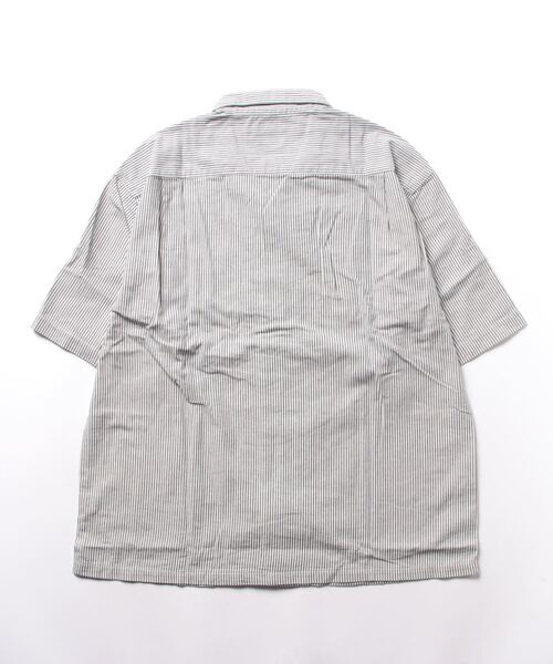 Lee(リー)の「【Lee】ロコハーフスリーブシャツ(シャツ/ブラウス・メンズ・ブルー・M/XL/L)」の2枚目の写真