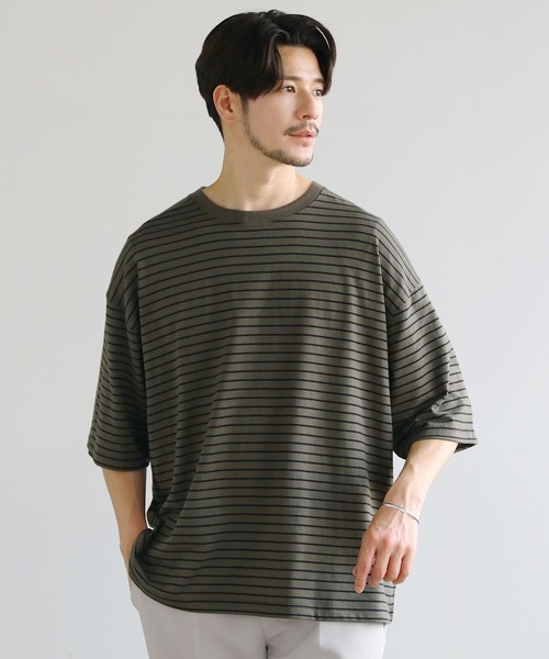 LIL VENDARS(リルヴェンダース)の「ビッグシルエット無地&ボーダー半袖Tシャツ(Tシャツ/カットソー・メンズ・ホワイト/ブラック×ホワイト/ネイビー×ホワイト/ブラック/ホワイト×ブラック/ホワイト系/ブラウン系/グレー/グレー系・L/M/XL)」の1枚目の写真