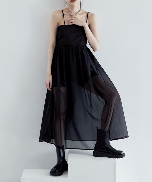 etoll.(エトル)の「オーガンジーキャミワンピース(ワンピース・レディース・ブラック/アイボリー・M)」の1枚目の写真