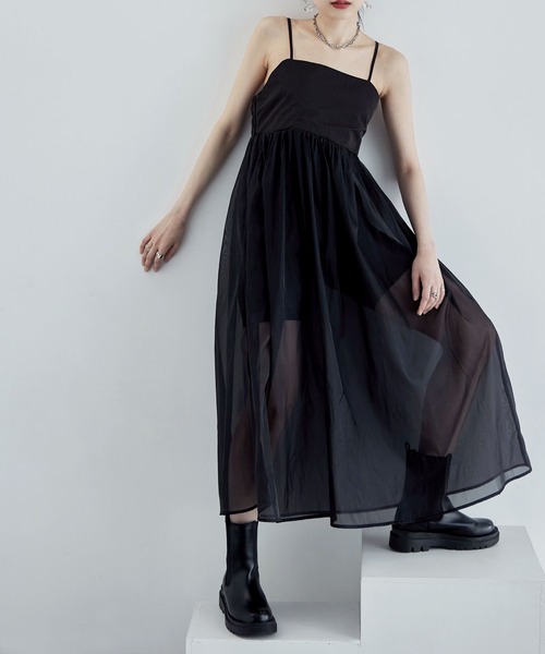 etoll.(エトル)の「オーガンジーキャミワンピース(ワンピース・レディース・ブラック/アイボリー・M)」の10枚目の写真