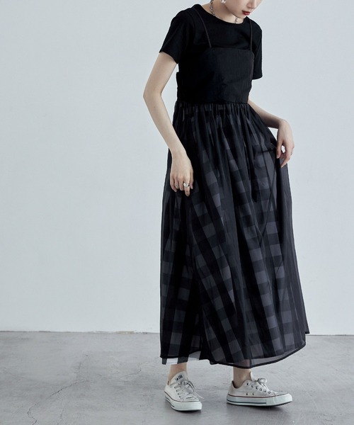 etoll.(エトル)の「オーガンジーキャミワンピース(ワンピース・レディース・ブラック/アイボリー・M)」の21枚目の写真