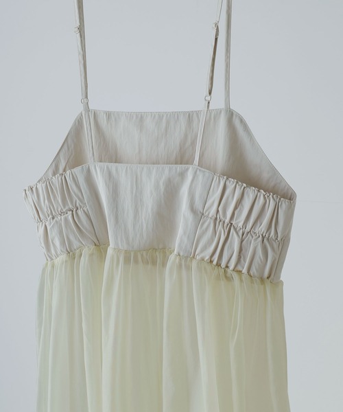 etoll.(エトル)の「オーガンジーキャミワンピース(ワンピース・レディース・ブラック/アイボリー・M)」の18枚目の写真
