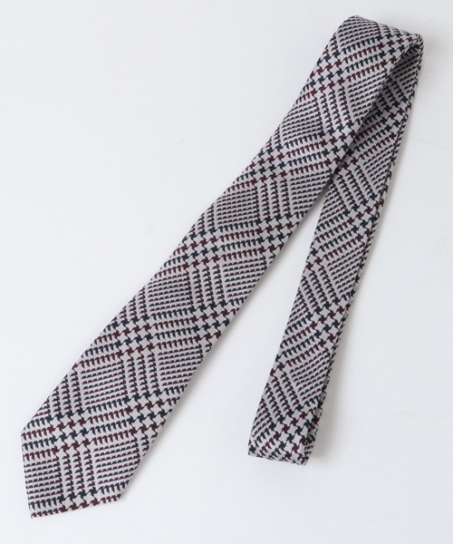 CROWDED CLOSET（クラウデッドクローゼット）の「グレンチェック柄ネクタイ（ネクタイ・メンズ・シルバー/レッド・FREE）」の5枚目の写真