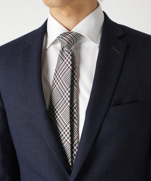 CROWDED CLOSET（クラウデッドクローゼット）の「グレンチェック柄ネクタイ（ネクタイ・メンズ・シルバー/レッド・FREE）」の4枚目の写真