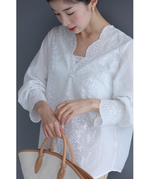 cawaii(カワイイ)の「レース刺繍の前開きスカラップブラウストップス(シャツ/ブラウス・レディース・ホワイト・FREE)」の20枚目の写真