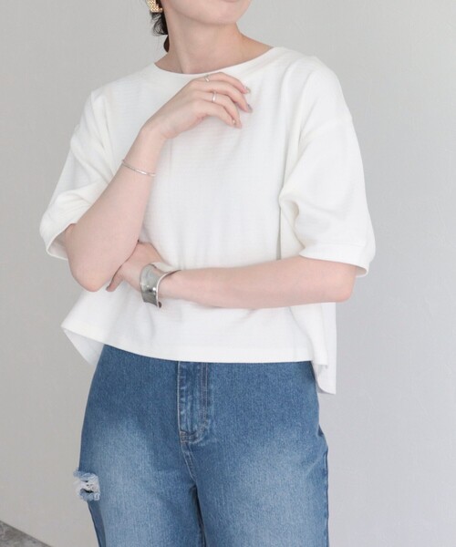 fredy emue(フレディエミュ)の「ラッセルクロップド丈半袖プルオーバー(Tシャツ/カットソー・レディース・イエロー/オフホワイト/ベージュ/チャコールグレー・38)」の2枚目の写真