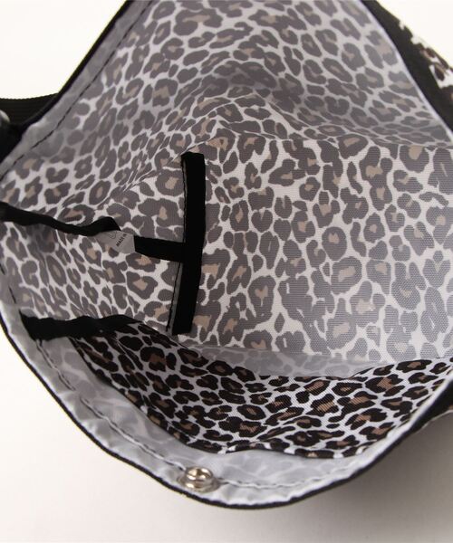 Drifter（ドリフター）の「LENNY／レニー（ショルダーバッグ・レディース・ダークグリーン/ブラック/ブルー/タン/ホワイト系その他/レオパード/レモンイエロー/ゼブラ・FREE）」の9枚目の写真