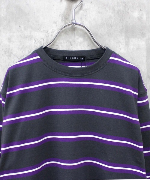 THE CASUAL（カジュアル）の「先染めボーダー　オーバーサイズ　ボーダー　長袖Tシャツ（Tシャツ/カットソー・キッズ・チャコール/ベージュ/ネイビー/オフホワイト/ダークグリーン/ブラック/ブラック系/ホワイト系/ベージュ系/ダークグリーン系/グレー系/パープル系・120cm/130cm/140cm/150cm/160cm/110cm）」の22枚目の写真