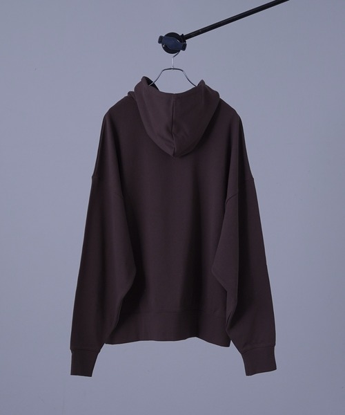 COLONY 2139（コロニートゥーワンスリーナイン）の「裏毛スウェットパーカー（パーカー・メンズ・ブラウン/ネイビー/グレー・MEDIUM/LARGE/SMALL）」の7枚目の写真