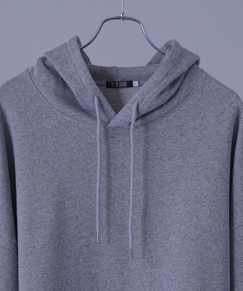 COLONY 2139（コロニートゥーワンスリーナイン）の「裏毛スウェットパーカー（パーカー・メンズ・ブラウン/ネイビー/グレー・MEDIUM/LARGE/SMALL）」の10枚目の写真