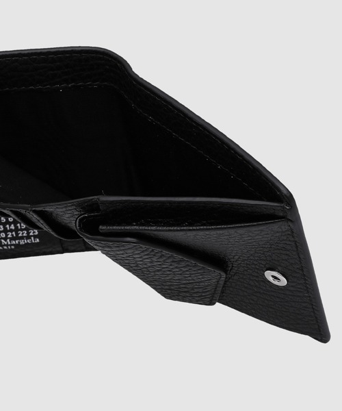 Maison Margiela(メゾンマルジェラ)の「WALLETS(財布・メンズ・ネイビー系/ブラック/ブラウン系その他/ホワイト系その他・FREE)」の9枚目の写真