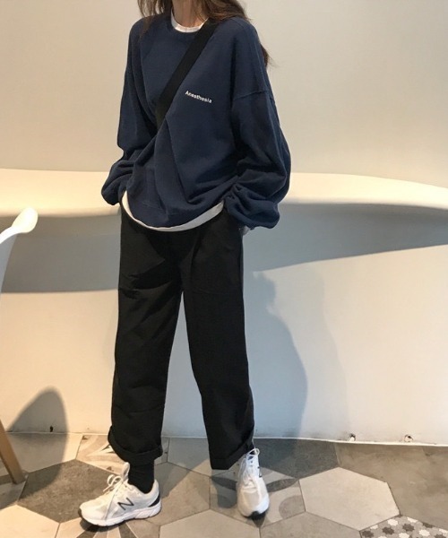 wears(ウェアーズ)の「シンプルロゴスウェット(スウェット・レディース・グレー/ネイビー・FREE)」の8枚目の写真